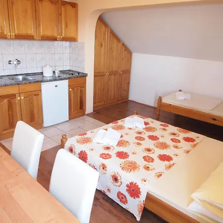 Apartamento Adria