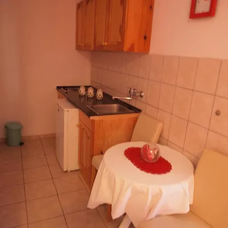 Adria Apartamento *