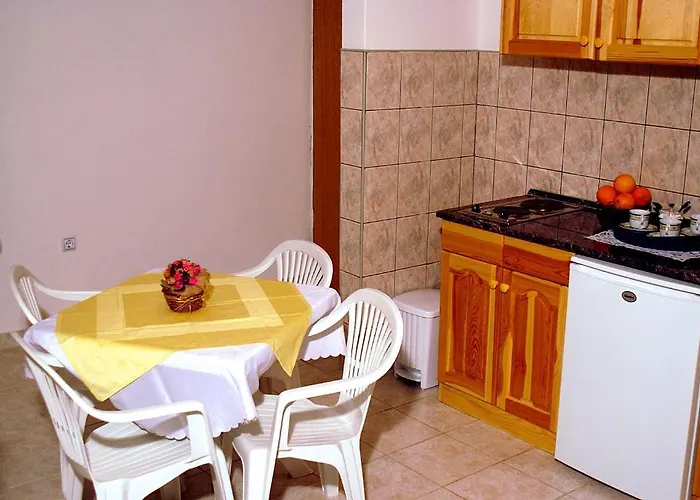 شقة Adria